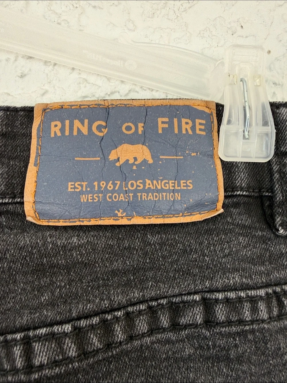 Ring of Fire Men's Charcoal Slim Jeans size 32x30